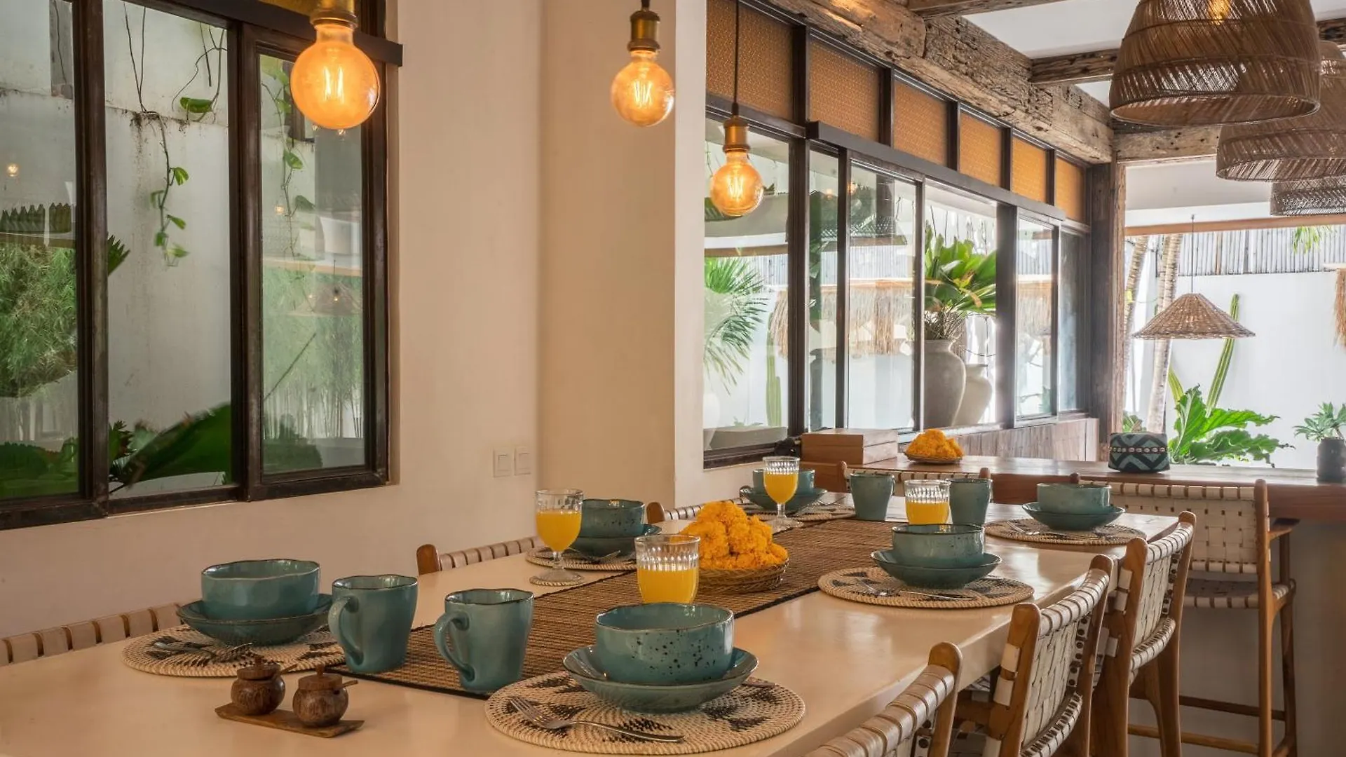 Villa Metisse By Villa Finder Seminyak