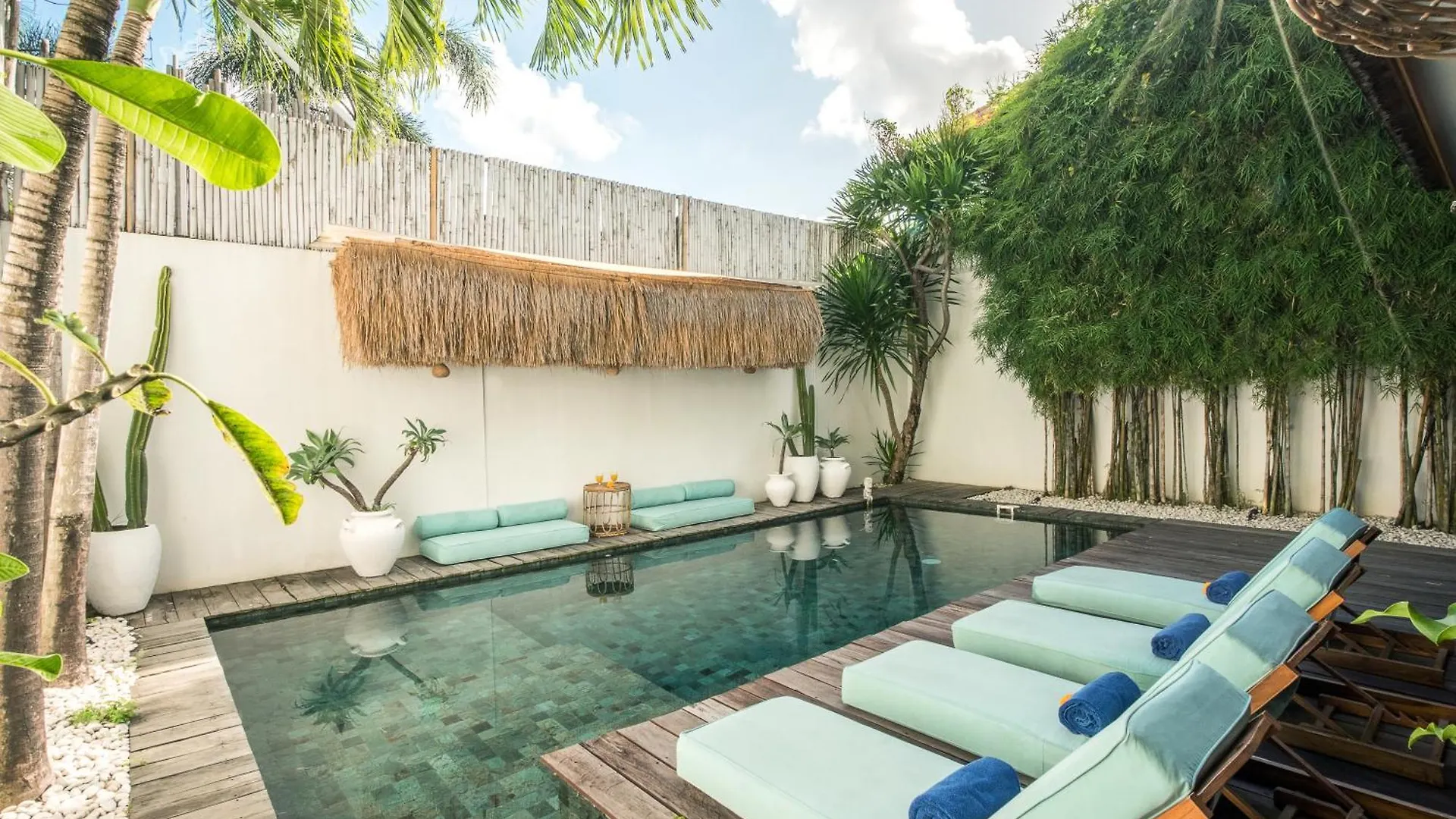 Villa Metisse By Villa Finder Seminyak  Indonesia